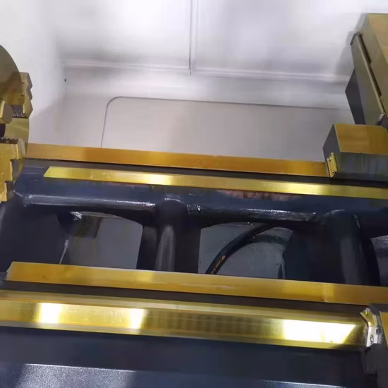 Máquina de torno de torneado de metal de precisión de cama plana horizontal CNC/cama inclinada